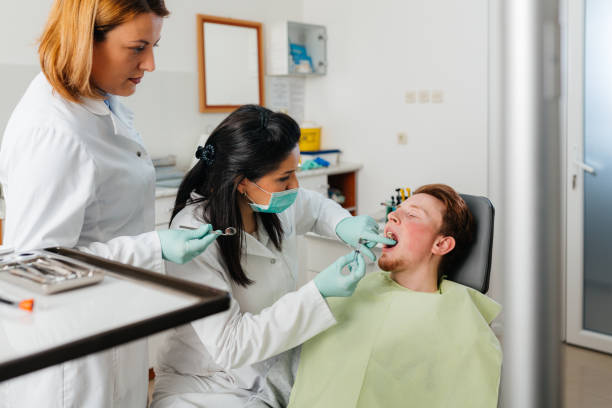 Best Broken Tooth Emergency  in West Unity, OH